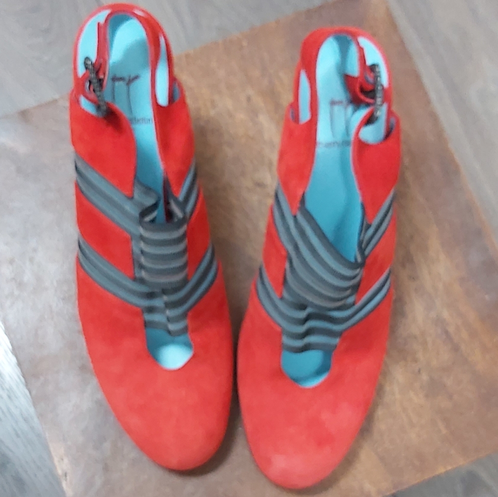 Thierry Rabotin Parma red slingback - Picture 9 of 9